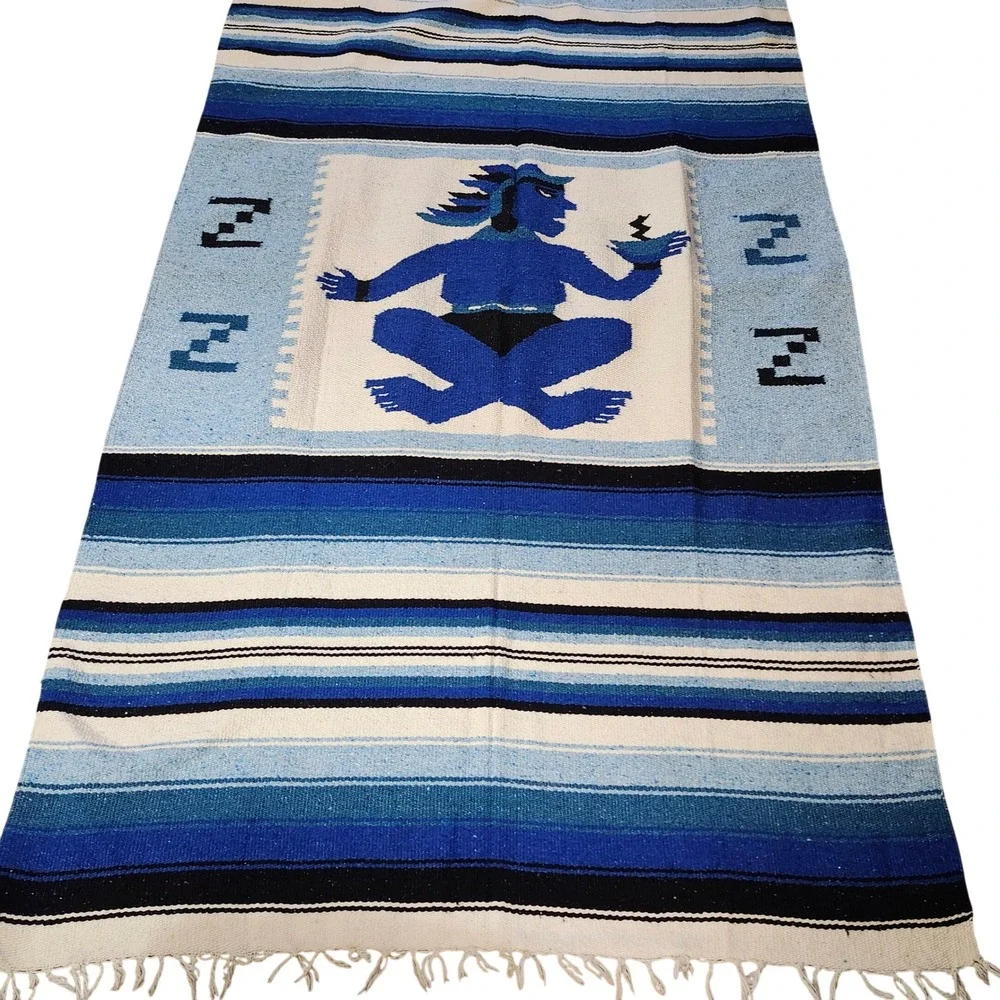 Vtg Hand Woven Mexican Aztec wool‎ blanket throw tapestry with fringe 82×48
